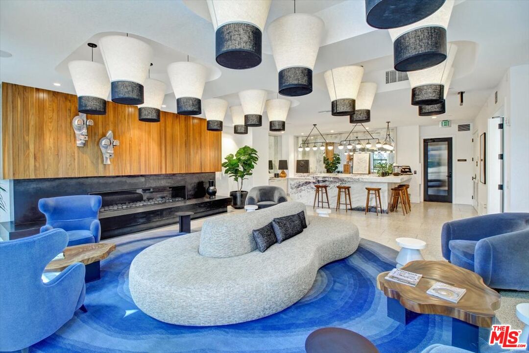 Los Angeles, California, 90024, United States, 2 Bedrooms Bedrooms, ,2 BathroomsBathrooms,Residential,For Sale,1940220