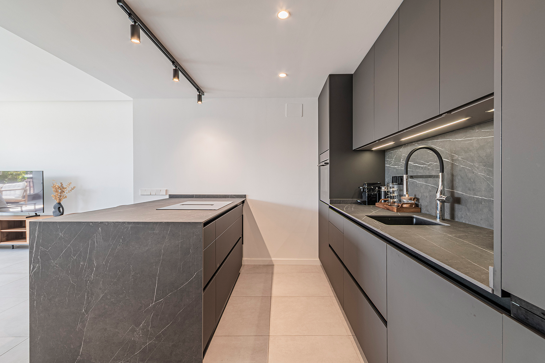  Renovated Penthouse with 2 terraces and views of the Sagrada Familia - 物件實景