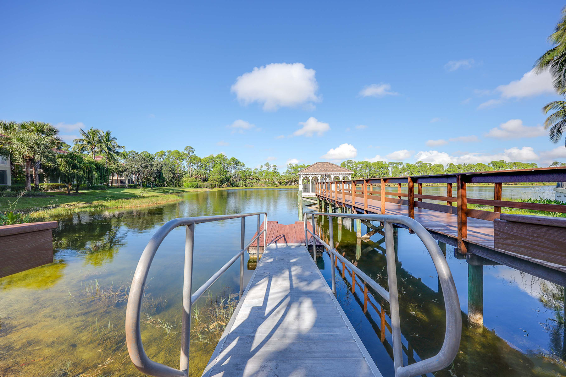  TARPON BAY - WINDWARD BAY - 物件實景