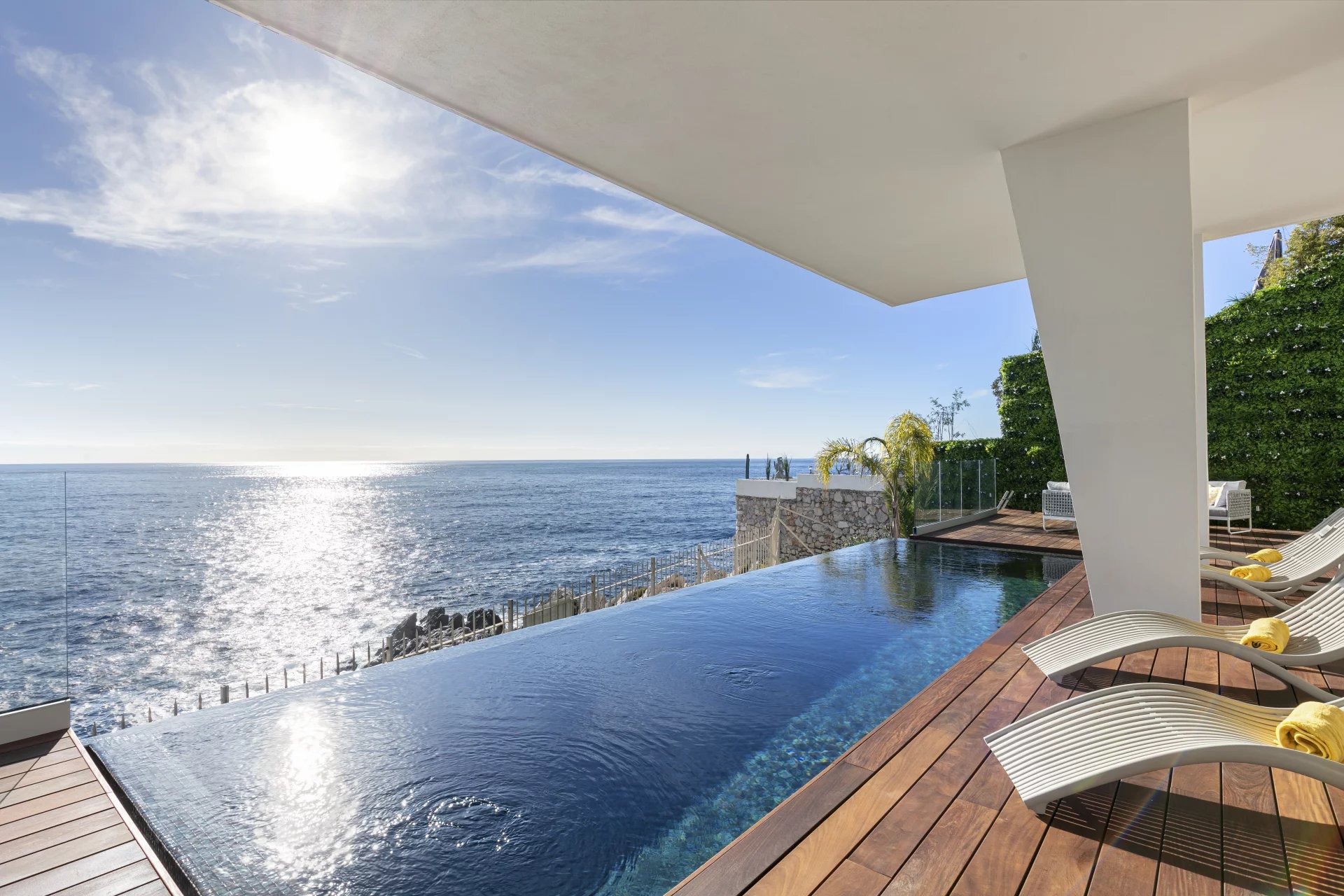 Nice, Provence-Alpes-Côte d?Azur, 06000, FR, 4 Bedrooms Bedrooms, ,5 BathroomsBathrooms,Residential,For Sale,1675080