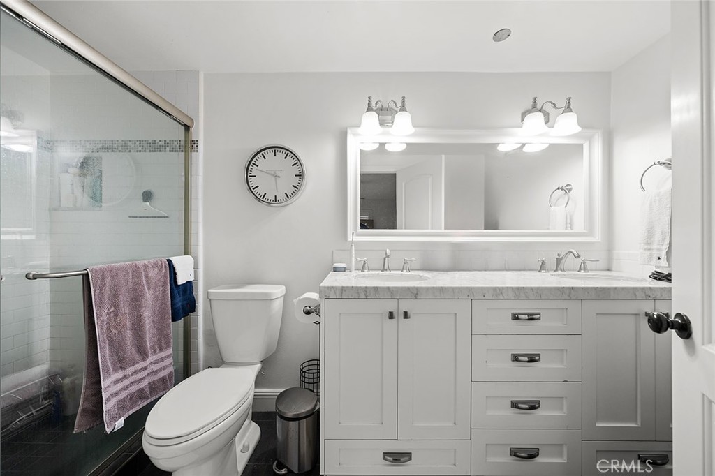 Long Beach, California, 90808, United States, 4 Bedrooms Bedrooms, ,2 BathroomsBathrooms,Residential,For Sale,1987796