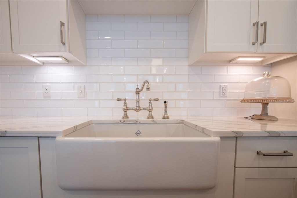 Boston, Massachusetts, 02130, United States, 3 Bedrooms Bedrooms, ,2 BathroomsBathrooms,Residential,For Sale,1885513