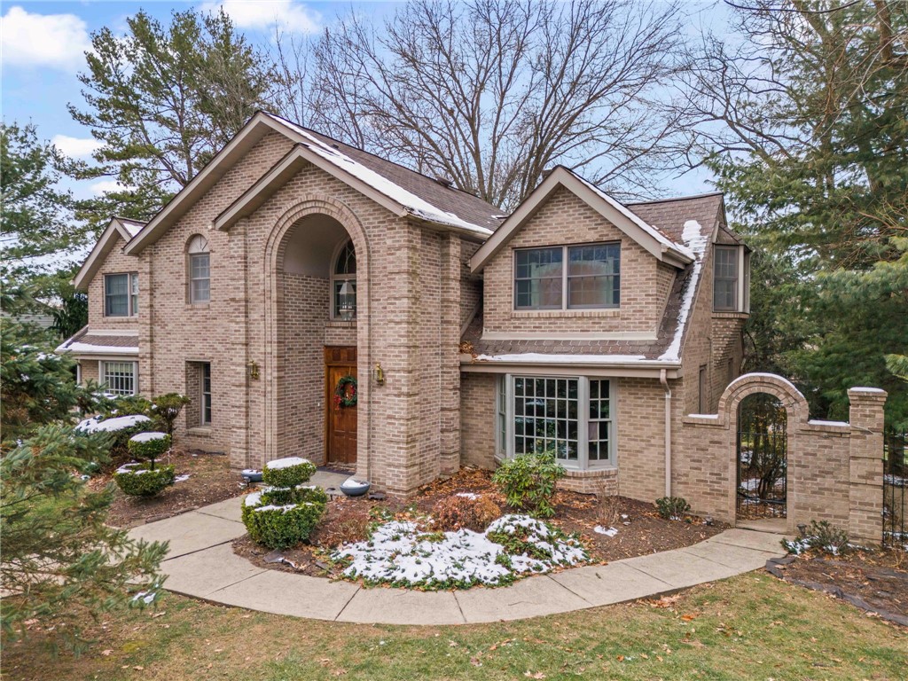 Mcmurray, Pennsylvania, 15317, United States, 4 Bedrooms Bedrooms, ,4 BathroomsBathrooms,Residential,For Sale,2005499