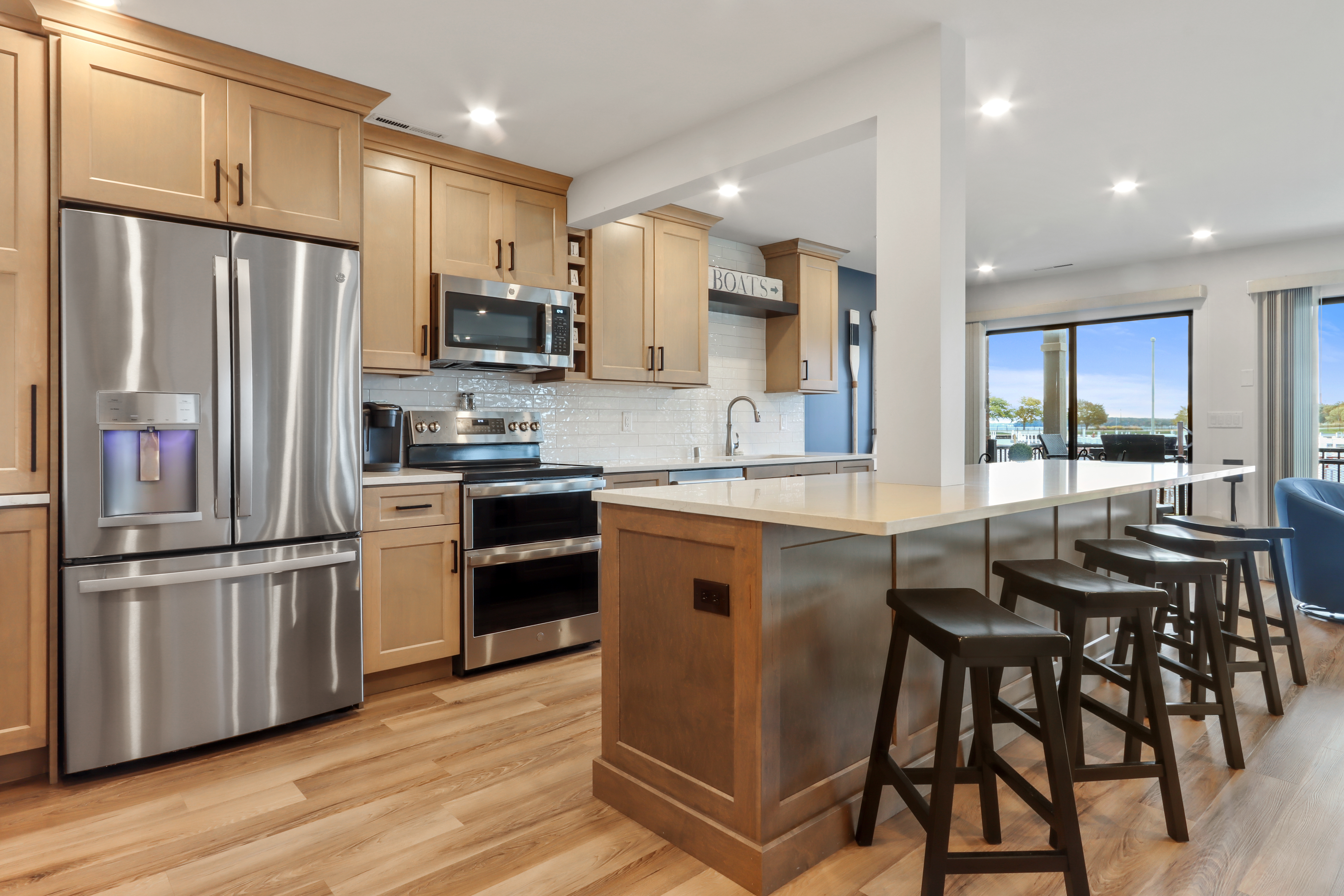  Abbey Villas Condo - First Floor Unit With Marina Views - 物件實景