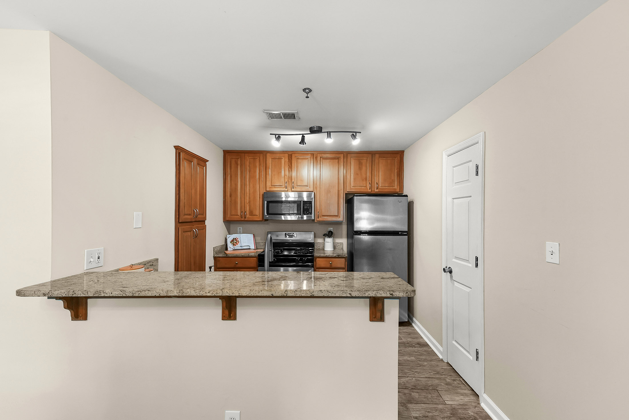  Serene Metro Atlanta Condo Offering Privacy, Comfort and Convenience - 物件實景