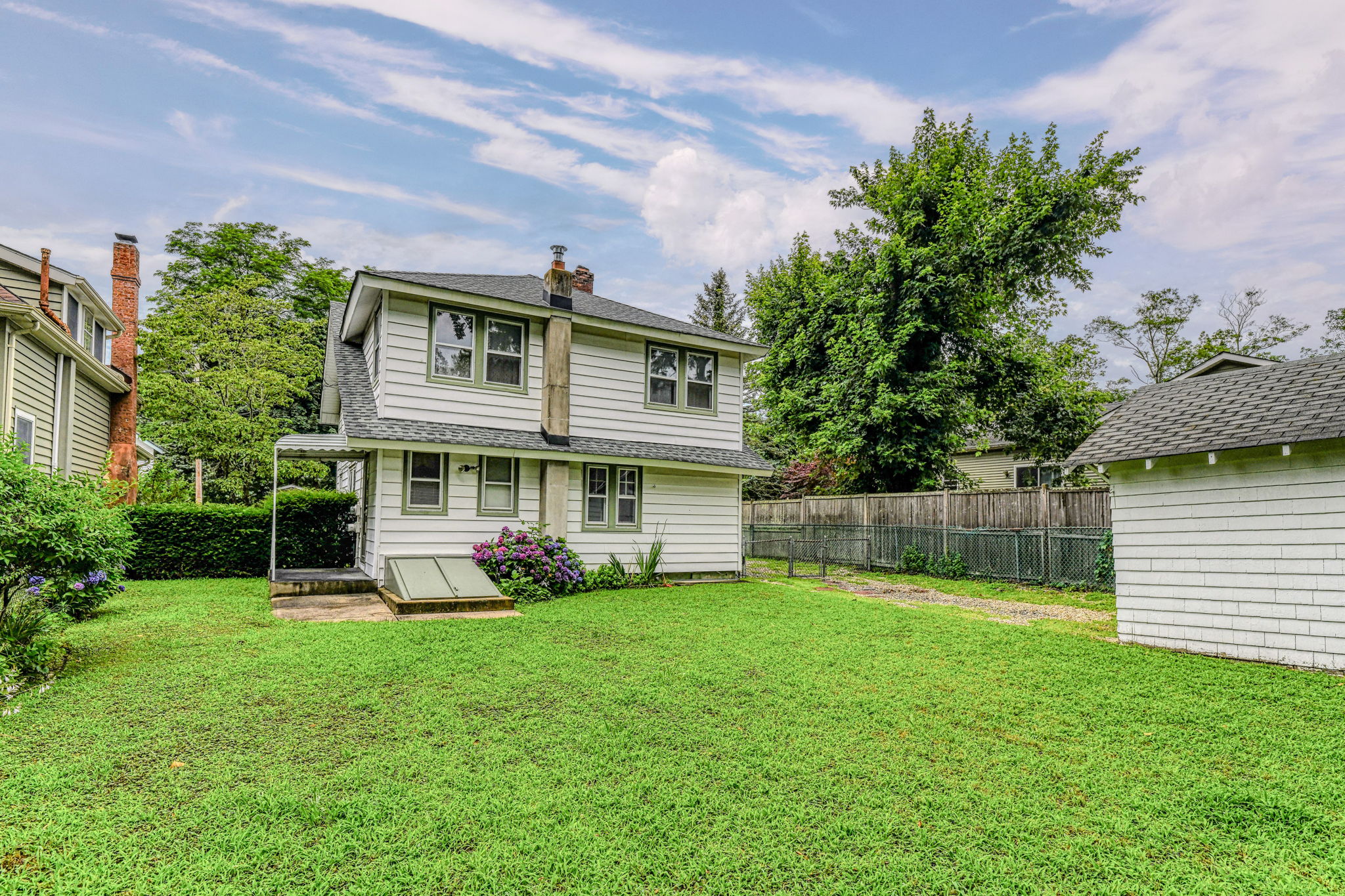 Monmouth, Ocean Township, New Jersey, 07712, United States, 4 Bedrooms Bedrooms, ,2 BathroomsBathrooms,Residential,For Sale,1894295