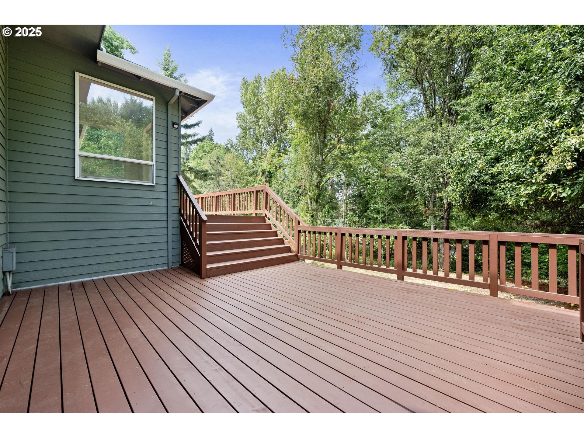 Portland, Oregon, 97219, United States, 4 Bedrooms Bedrooms, ,2 BathroomsBathrooms,Residential,For Sale,1917985