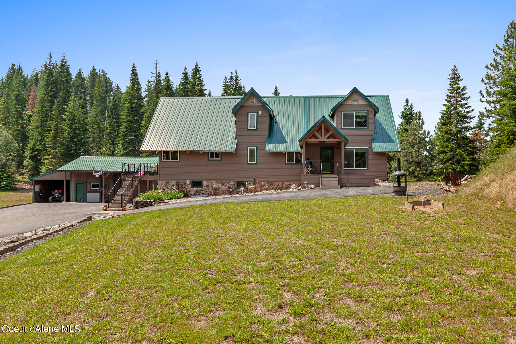 Coeur d'Alene, Idaho, 83814, United States, 4 Bedrooms Bedrooms, ,3 BathroomsBathrooms,Residential,For Sale,1974008