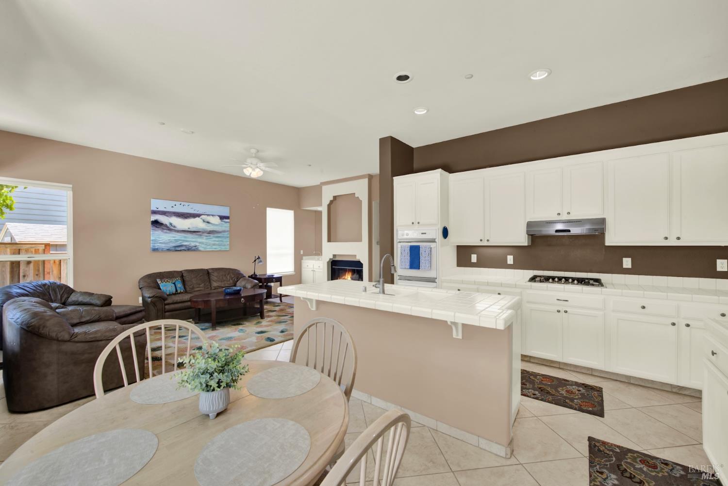 Fairfield, California, 94534, United States, 3 Bedrooms Bedrooms, ,3 BathroomsBathrooms,Residential,For Sale,1892709