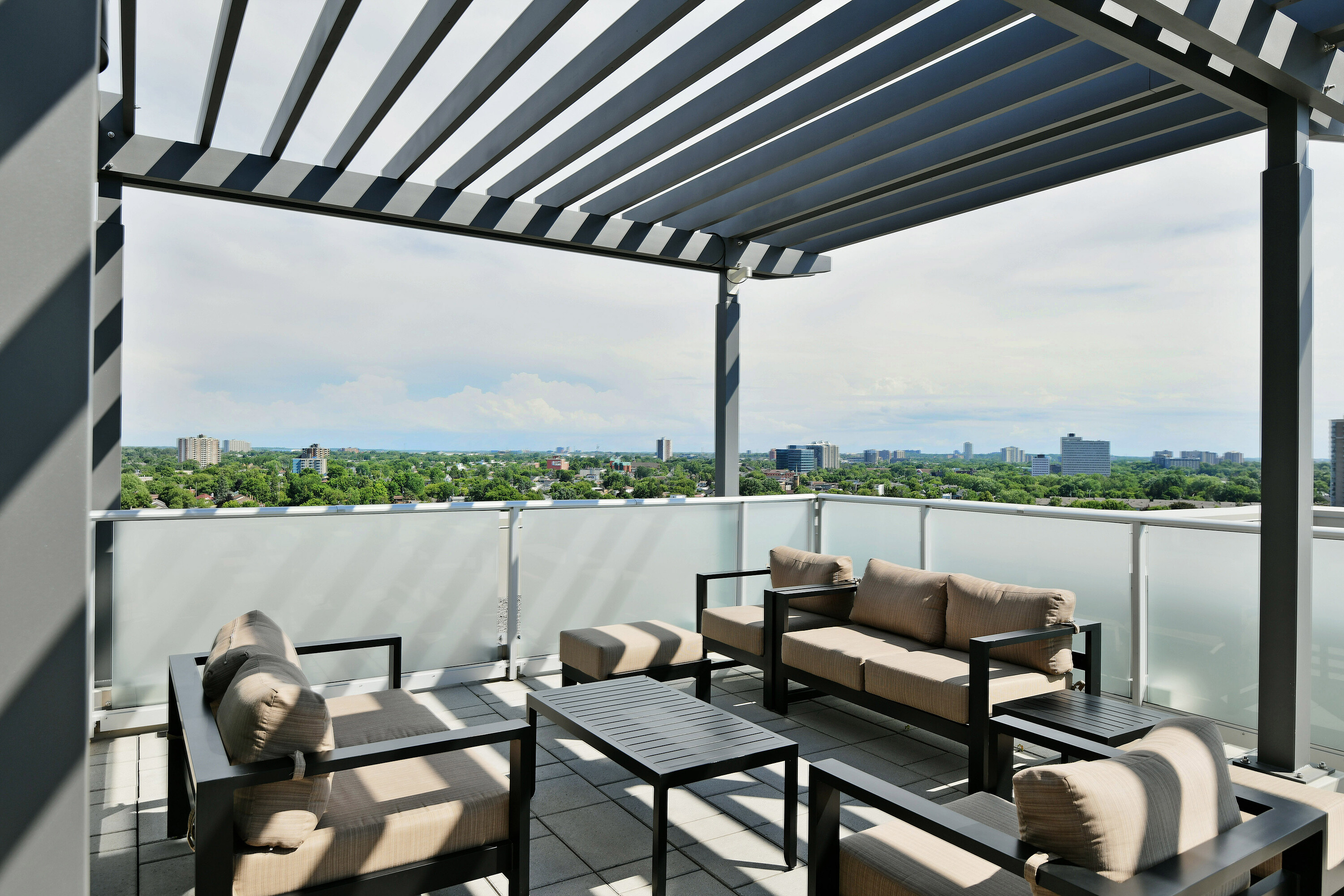  The Kavanaugh - 2 Bed + Den - 物件實景