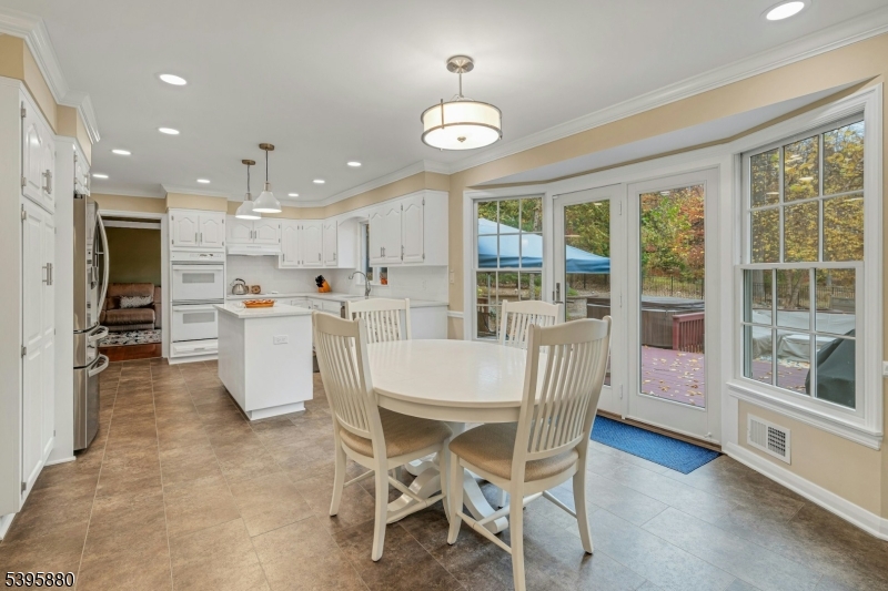 Morris Twp., New Jersey, 07960, United States, 4 Bedrooms Bedrooms, ,4 BathroomsBathrooms,Residential,For Sale,1989461