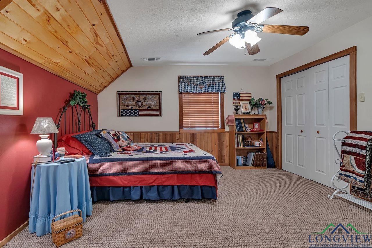 Marshall, Texas, 75672, United States, 3 Bedrooms Bedrooms, ,3 BathroomsBathrooms,Residential,For Sale,1906787
