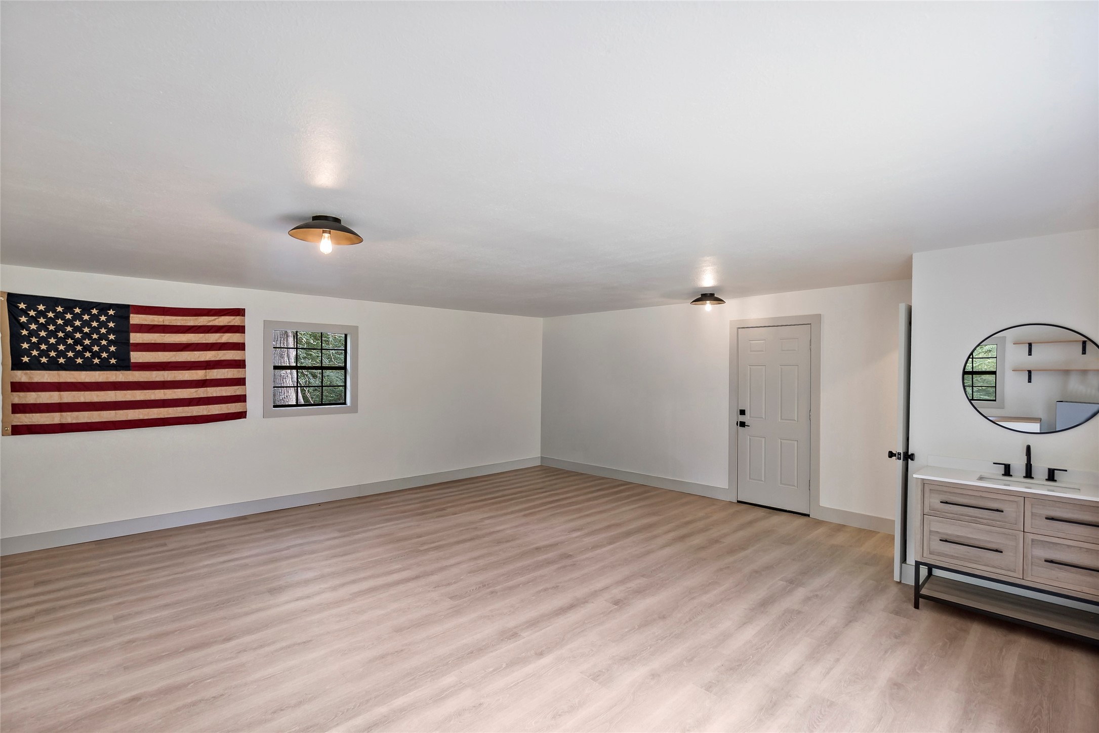College Station, Texas, 77845, United States, 4 Bedrooms Bedrooms, ,5 BathroomsBathrooms,Residential,For Sale,1940376