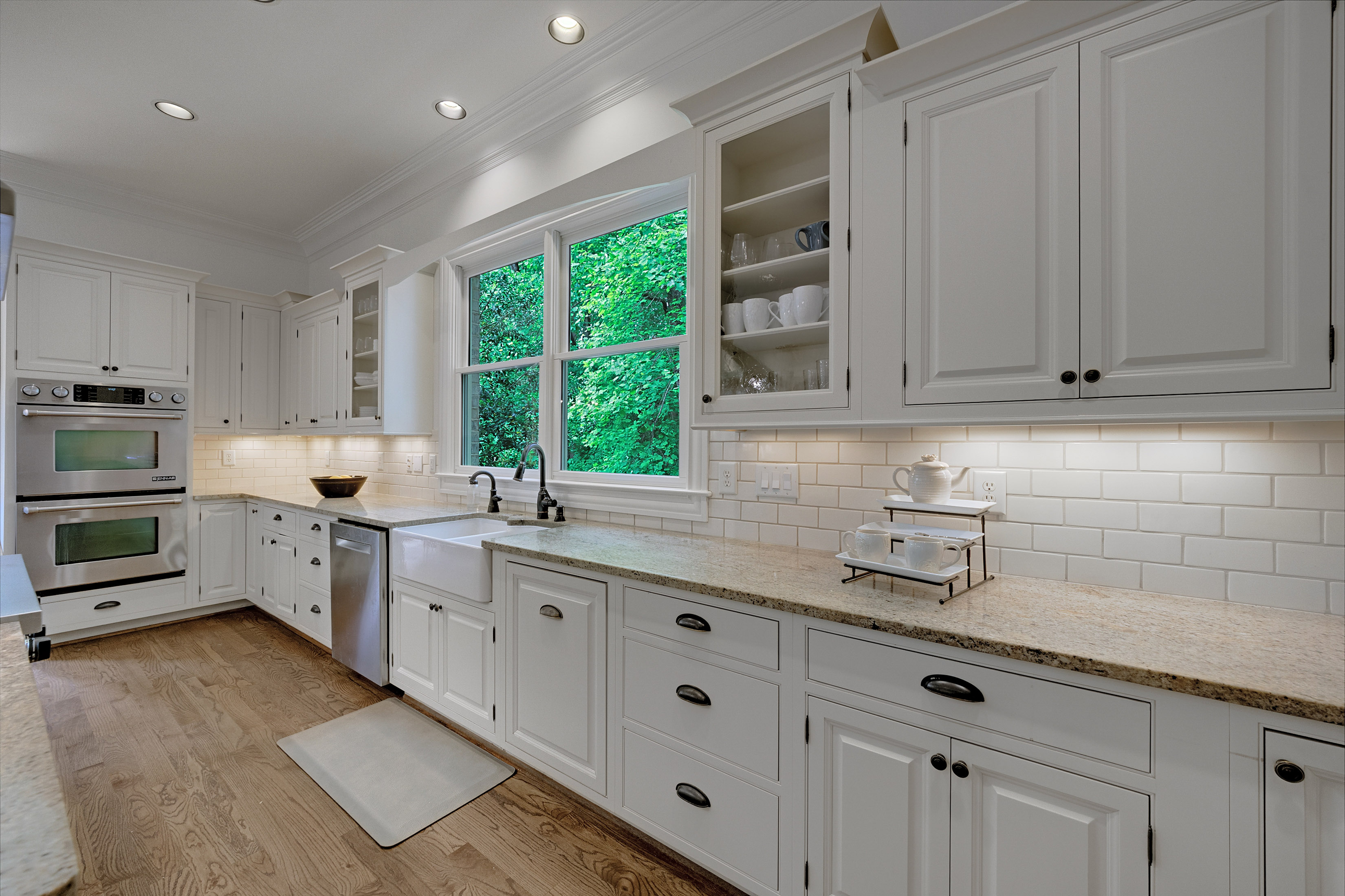  Stunning European-inspired Home on Private, Wooded Lot in East Cobb - 物件實景
