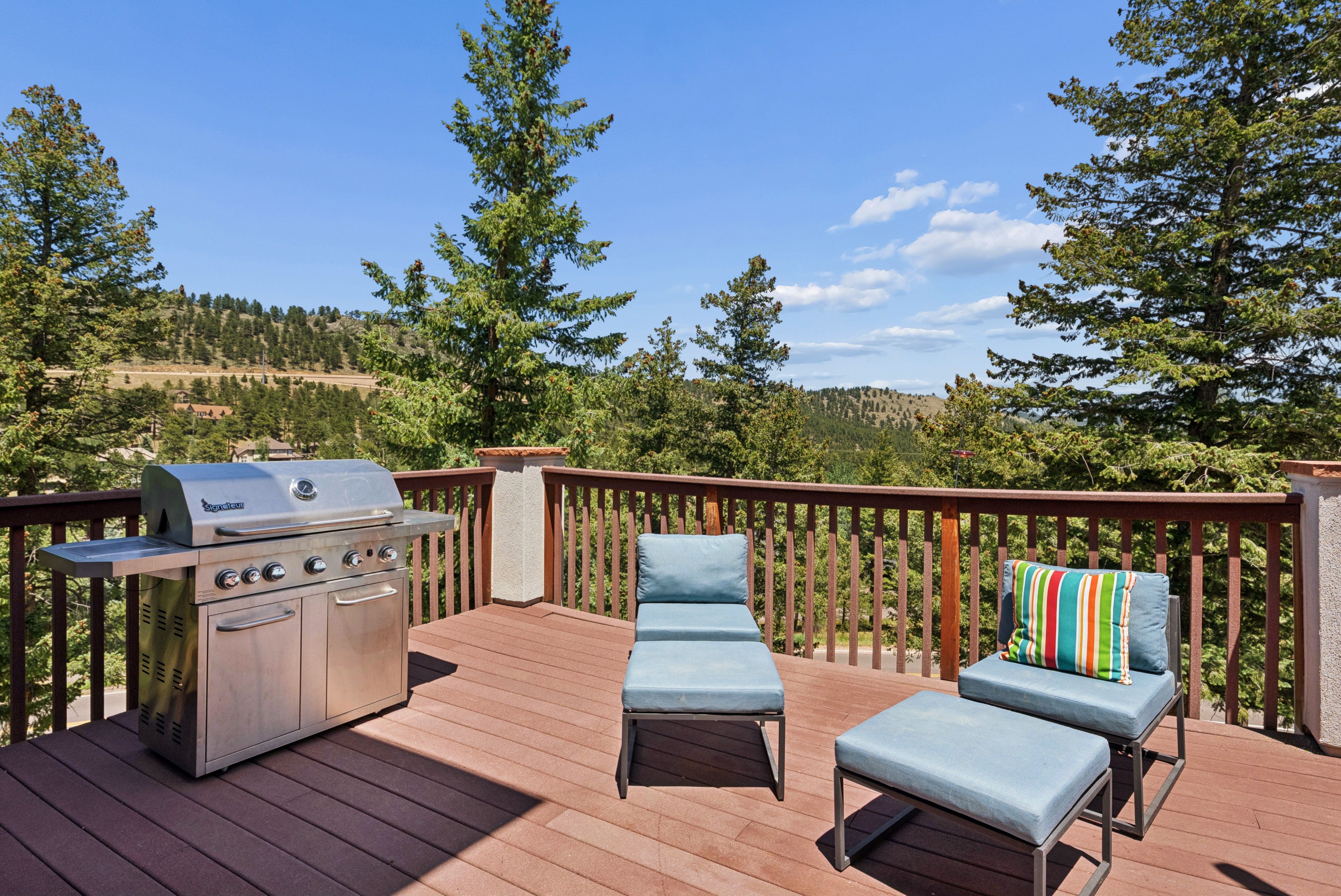  Mountain Contemporary in Highly Desirable Ridge at Hiwan - 物件實景