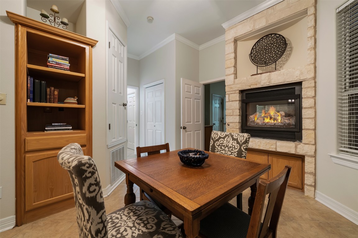 Austin, Texas, 78732, United States, 3 Bedrooms Bedrooms, ,3 BathroomsBathrooms,Residential,For Sale,1752781