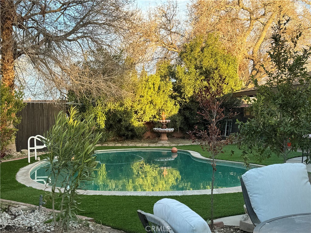 Lancaster, California, 93535, United States, 5 Bedrooms Bedrooms, ,2 BathroomsBathrooms,Residential,For Sale,1899707