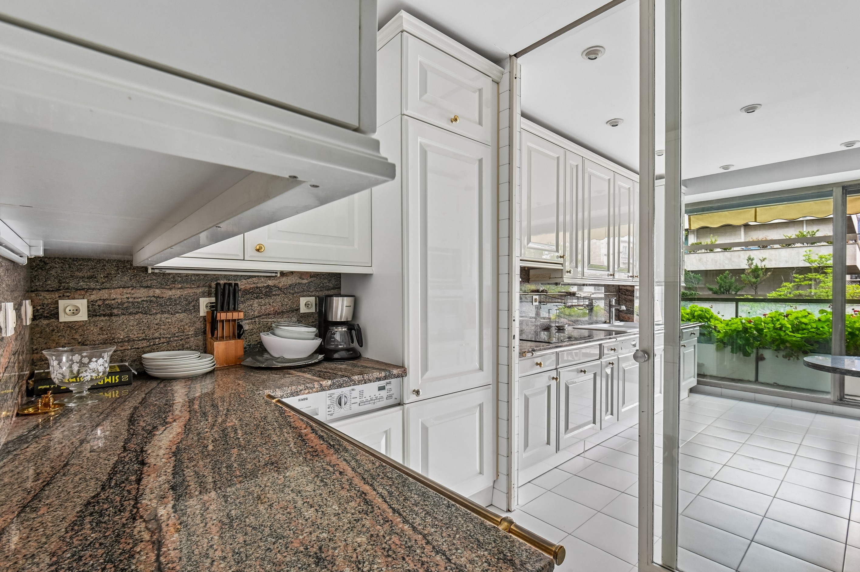  Avenue Foch Pied-à-Terre – High Floor with Unobstructed Views & Terraces - 物件實景