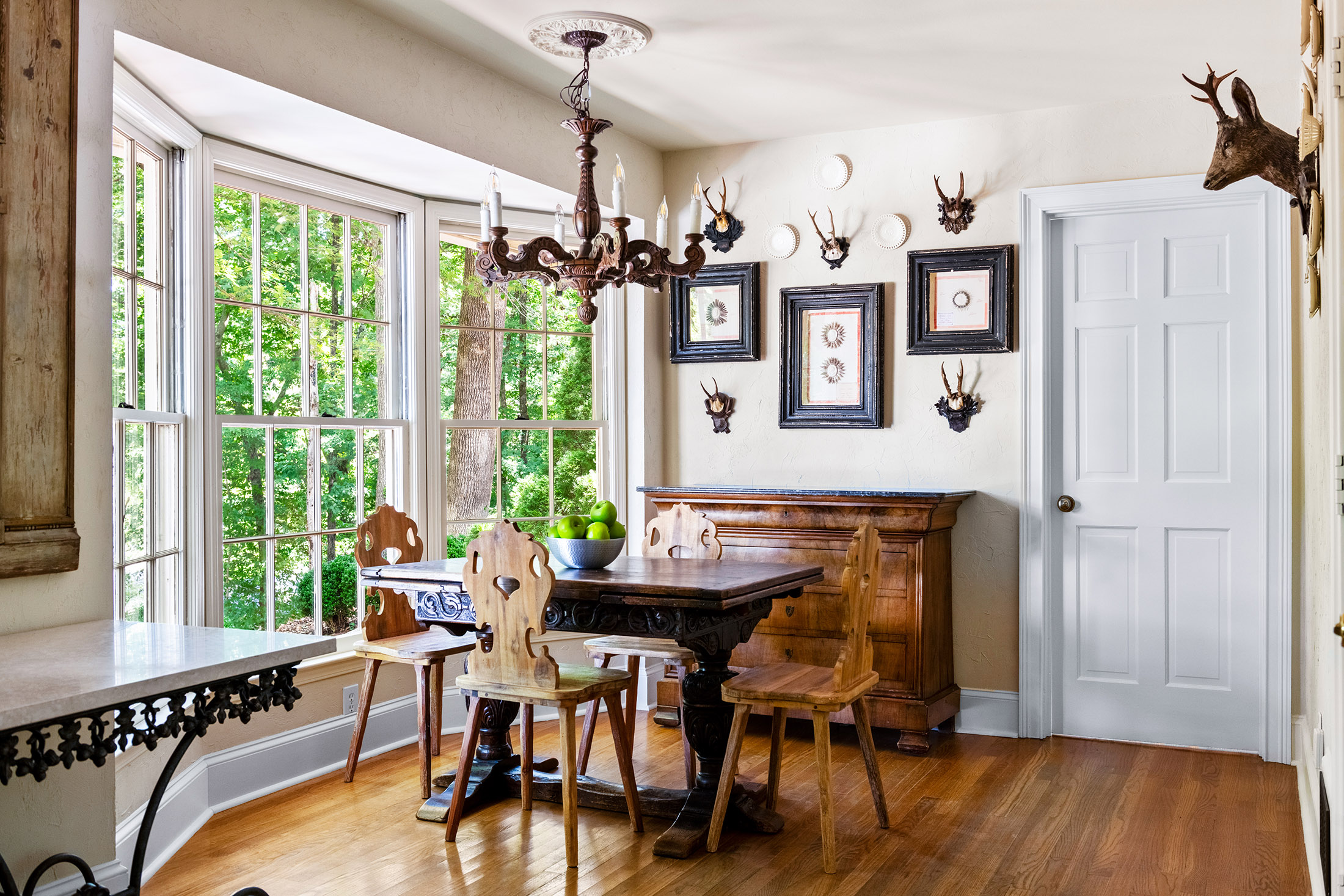  Beautifully Updated Colonial Residence - 物件實景