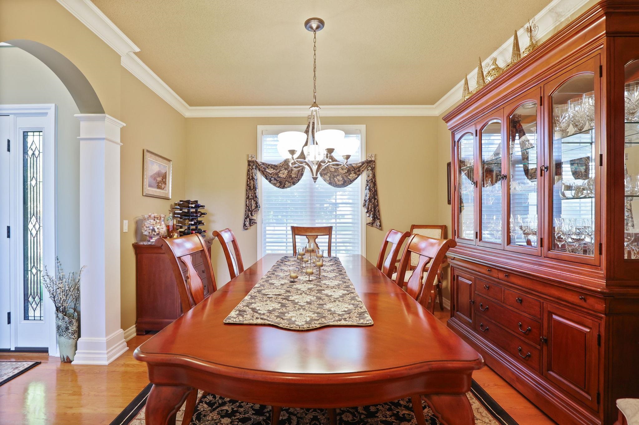 Frankenmuth, Michigan, 48734, United States, 5 Bedrooms Bedrooms, ,5 BathroomsBathrooms,Residential,For Sale,1989932