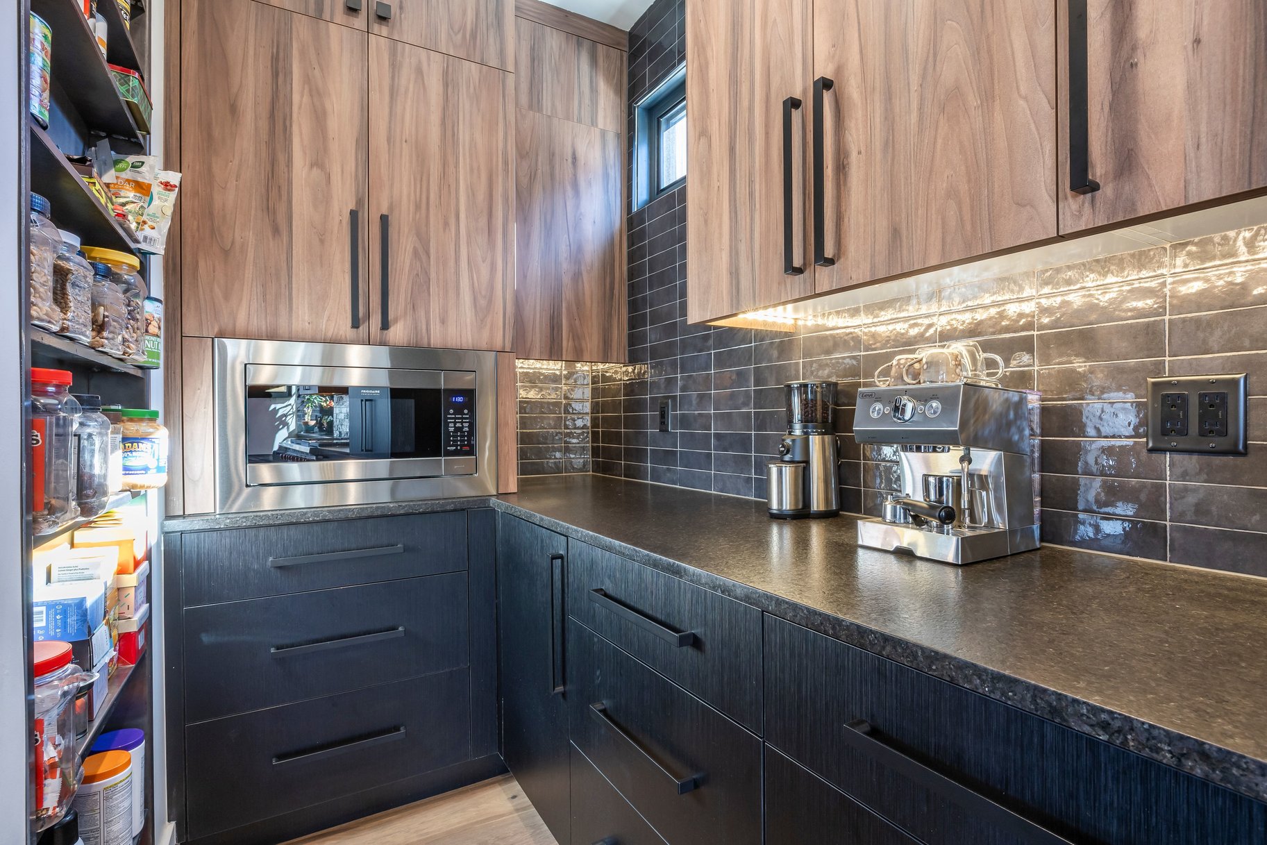  Mountain Modern Masterpiece with Sweeping Old Town and Ski Area Views - 物件實景