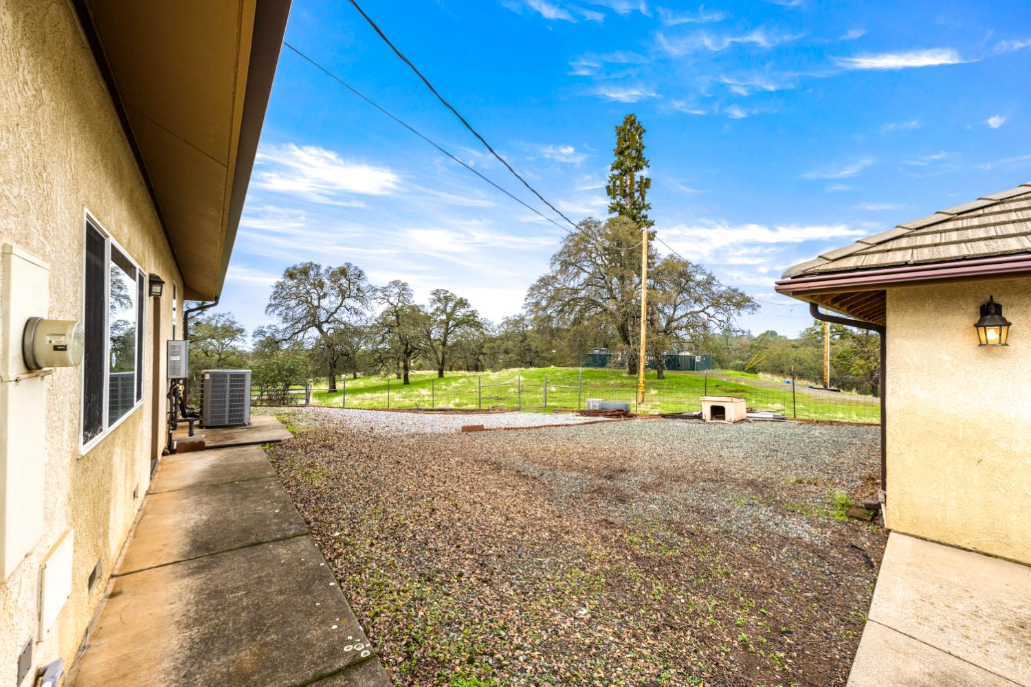 Shingle Springs, California, 95682, United States, 3 Bedrooms Bedrooms, ,3 BathroomsBathrooms,Residential,For Sale,1997420