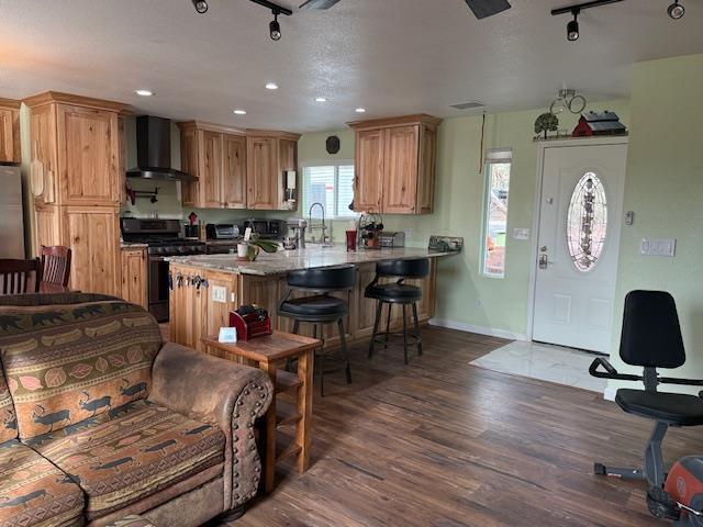 Oakhurst, California, 93644, United States, 4 Bedrooms Bedrooms, ,3 BathroomsBathrooms,Residential,For Sale,1992773