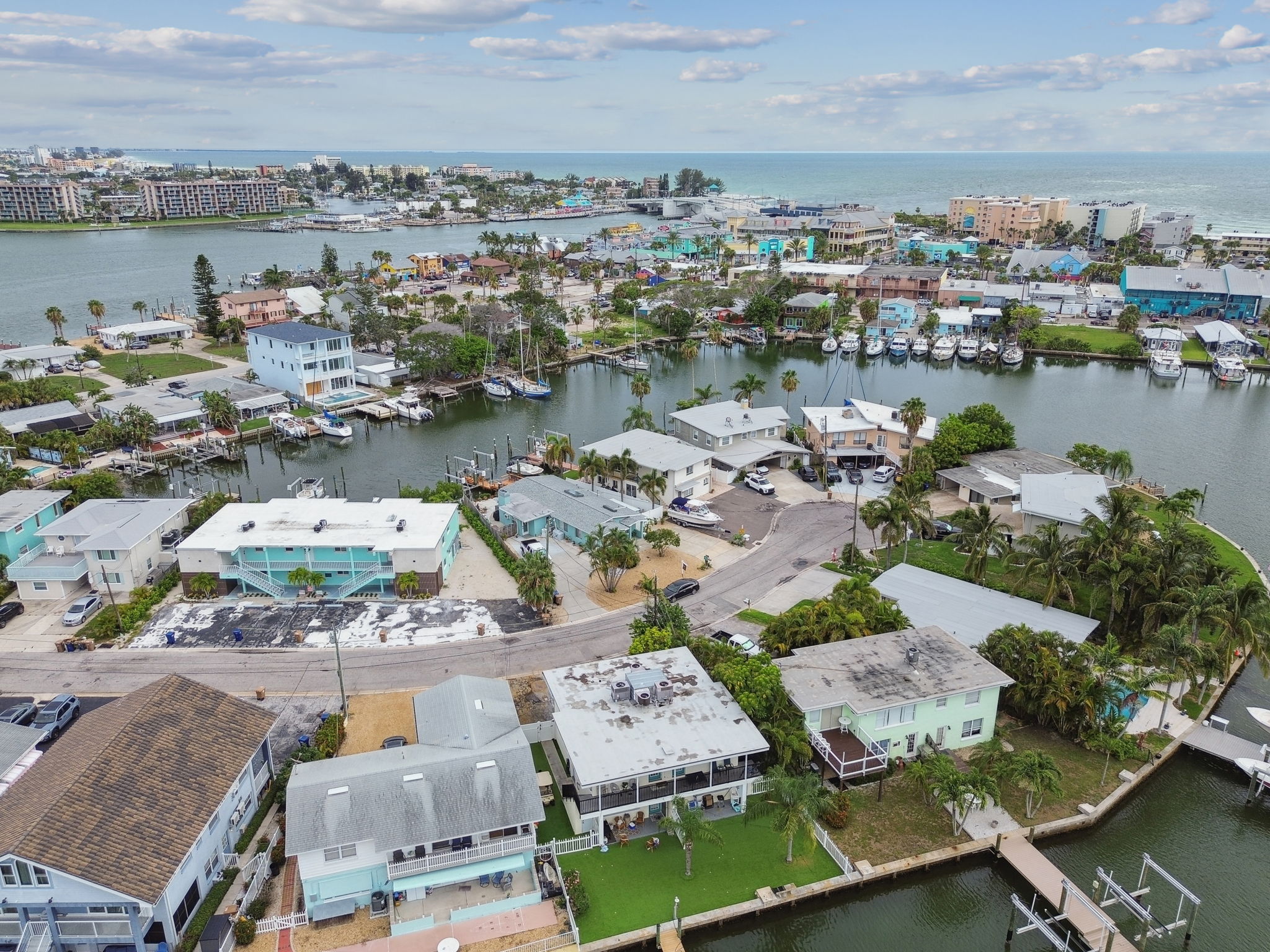 515 129th Ave E, Madeira Beach, Florida, 33708, United States, 4 Bedrooms Bedrooms, ,4 BathroomsBathrooms,Residential,For Sale,515 129th Ave E,1413375