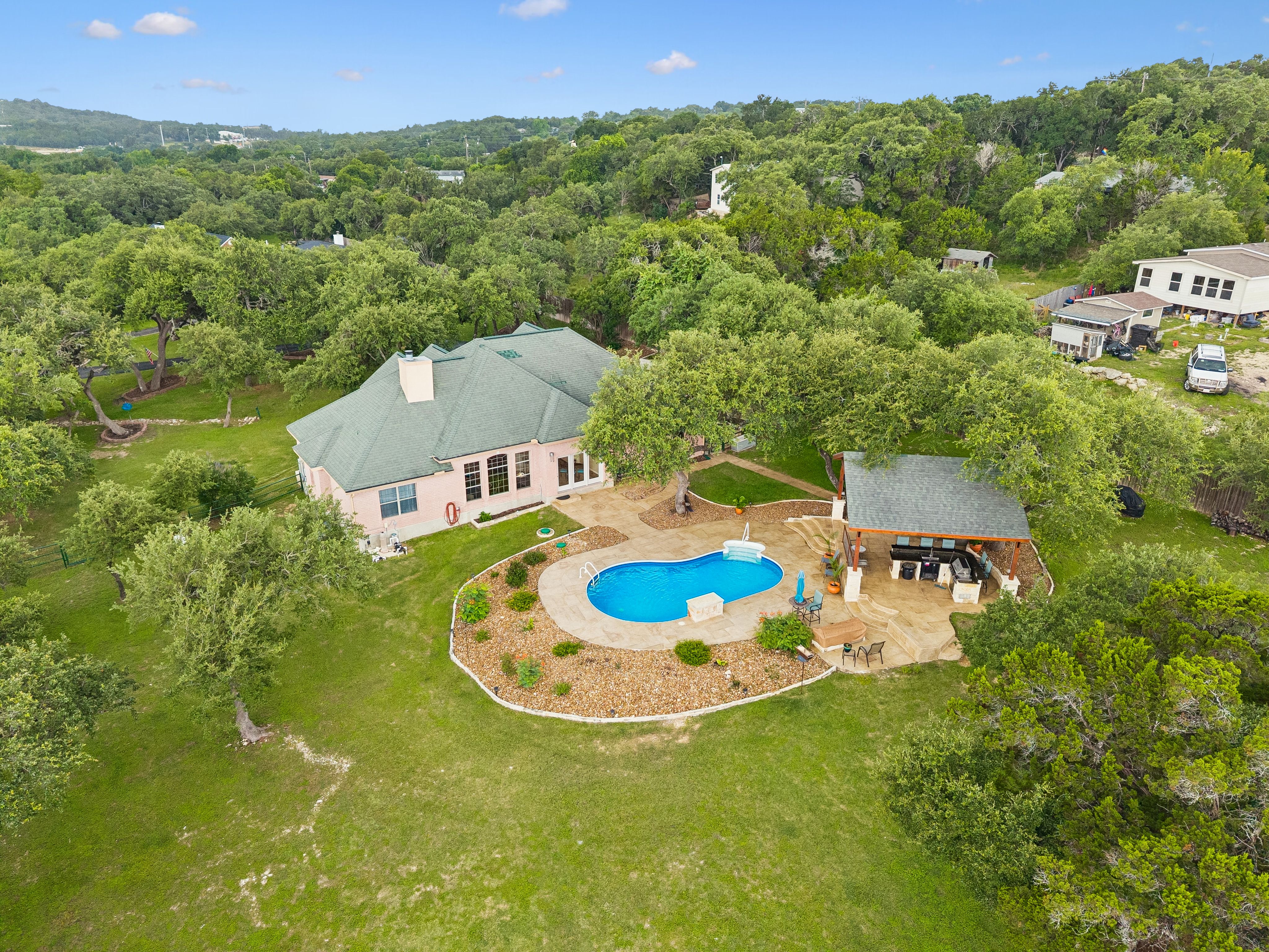  Pool, Pavilion & Peaceful Hill Country Living - 物件實景