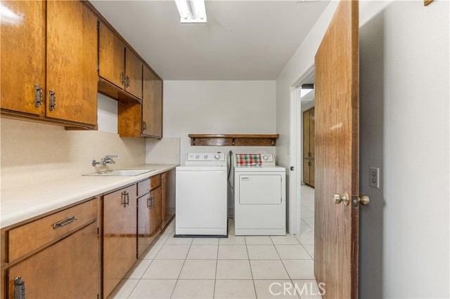 Springville, California, 93265, United States, 4 Bedrooms Bedrooms, ,3 BathroomsBathrooms,Residential,For Sale,1976250