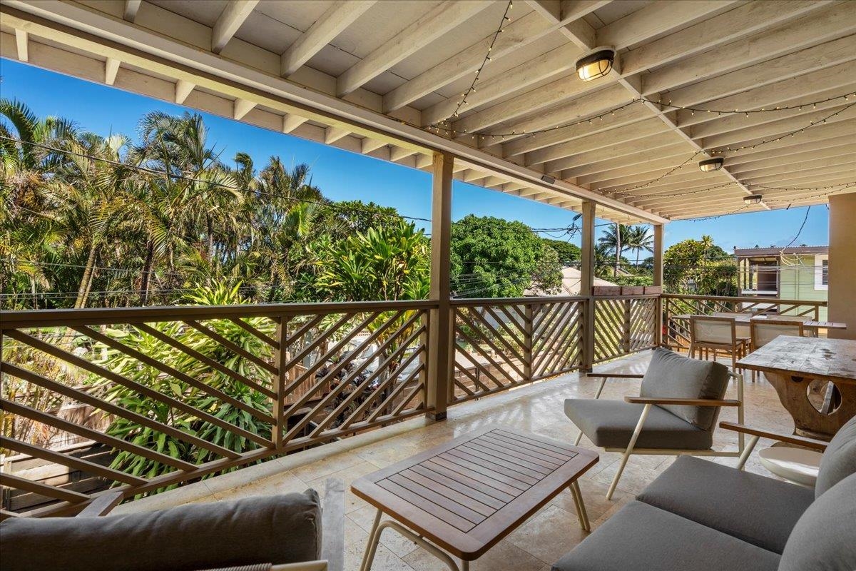 Paia, Hawaii, 96779, United States, 5 Bedrooms Bedrooms, ,4 BathroomsBathrooms,Residential,For Sale,1988155
