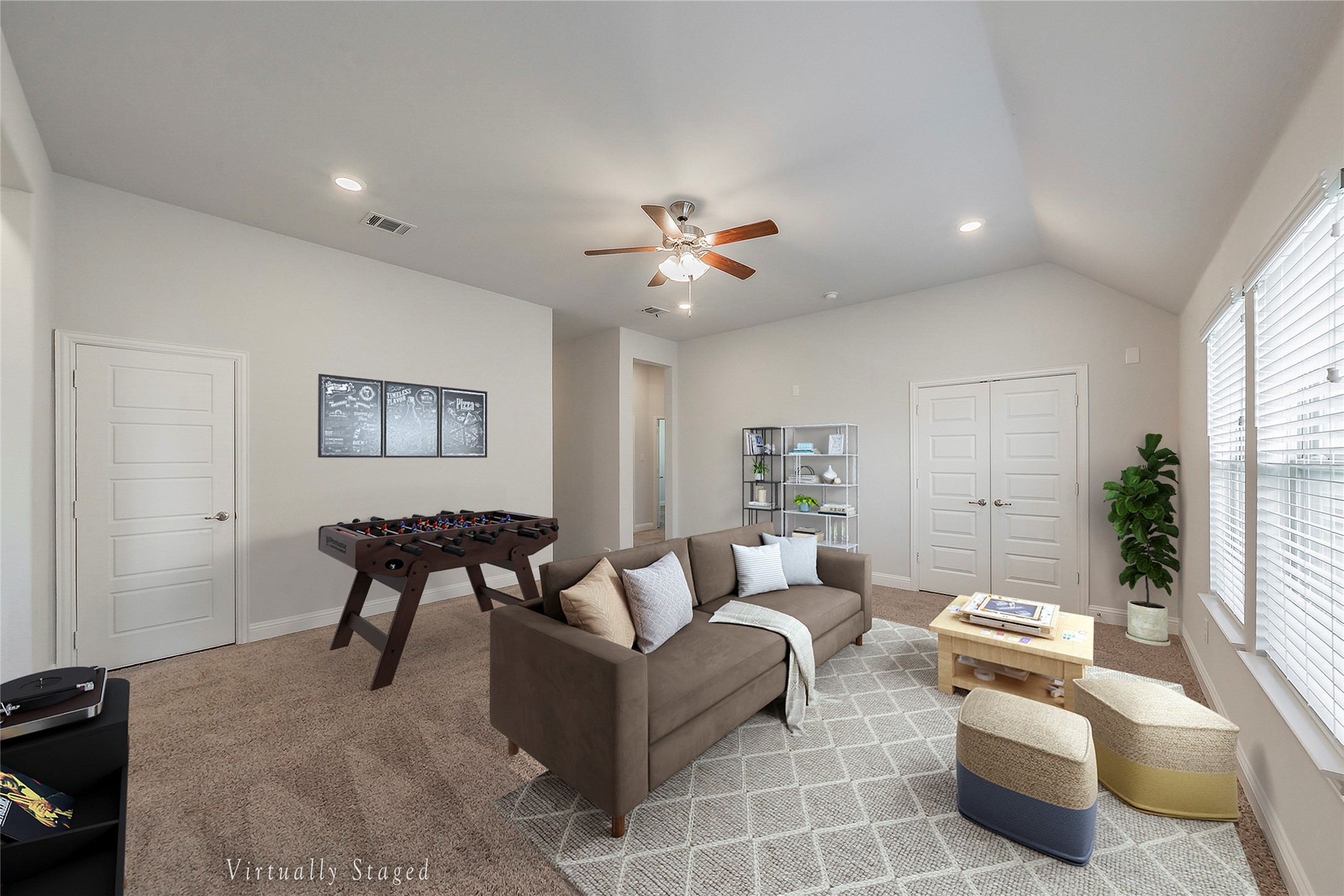 Flower Mound, Texas, 76262, United States, 5 Bedrooms Bedrooms, ,4 BathroomsBathrooms,Residential,For Sale,1991045