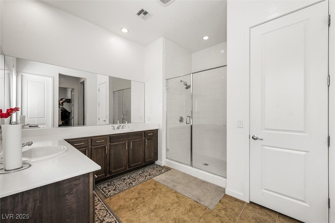 Henderson, Nevada, 89011, United States, 4 Bedrooms Bedrooms, ,3 BathroomsBathrooms,Residential,For Sale,1981743