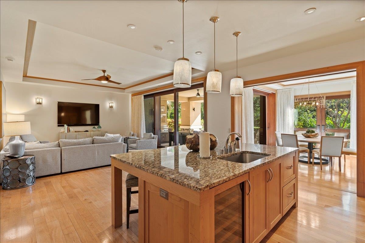 Lahaina, Hawaii, 96761, United States, 3 Bedrooms Bedrooms, ,4 BathroomsBathrooms,Residential,For Sale,1927405