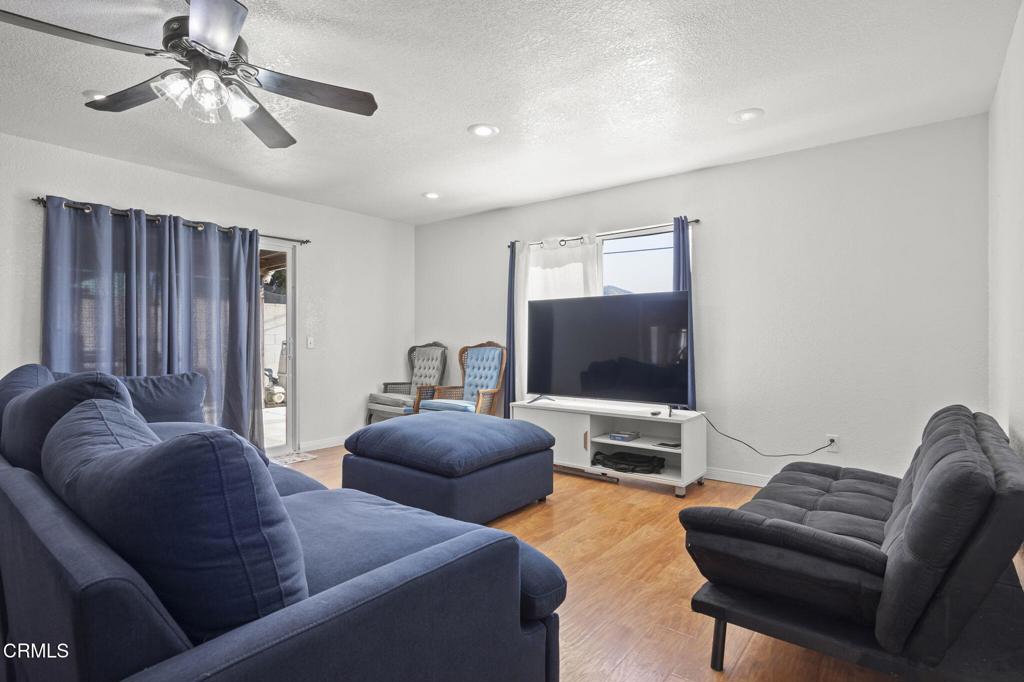 Fillmore, California, 93015, United States, 4 Bedrooms Bedrooms, ,3 BathroomsBathrooms,Residential,For Sale,1869296