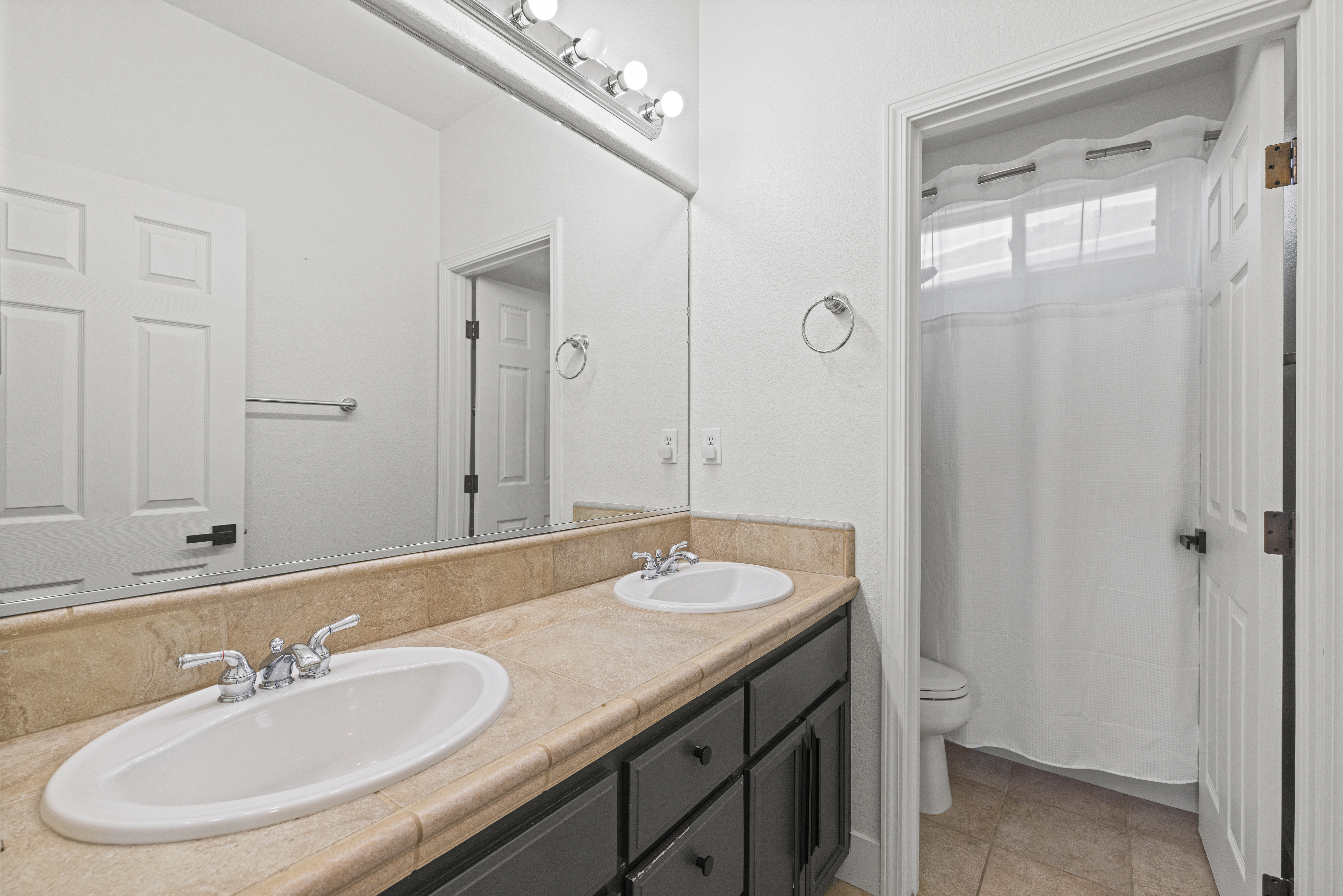  8033 Marigola Drive, El Dorado Hills, CA 95762 - 物件實景