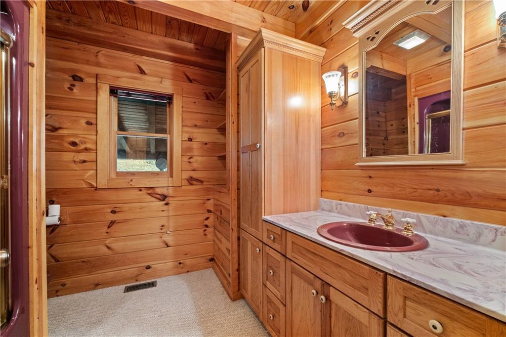 Clayton, Georgia, 30525, United States, 3 Bedrooms Bedrooms, ,3 BathroomsBathrooms,Residential,For Sale,1962325