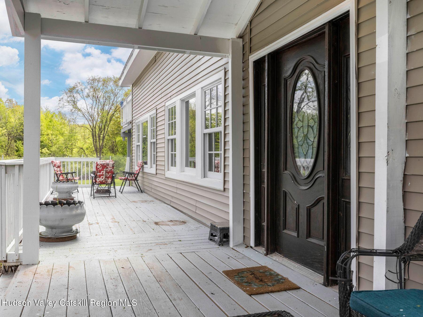 Cairo, New York, 12413, United States, 4 Bedrooms Bedrooms, ,4 BathroomsBathrooms,Residential,For Sale,1827248