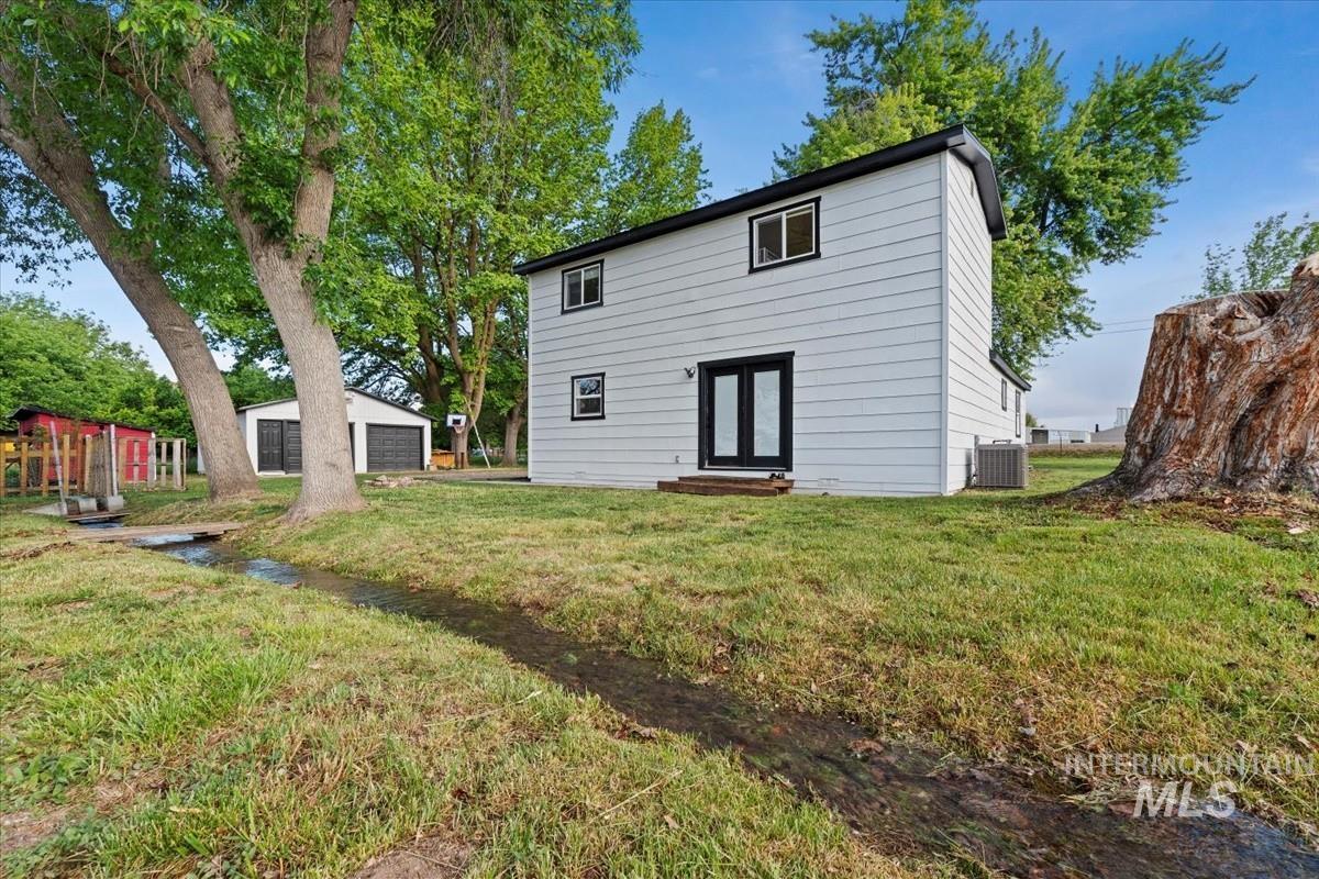 Nampa, Idaho, 83687, United States, 3 Bedrooms Bedrooms, ,2 BathroomsBathrooms,Residential,For Sale,1827445