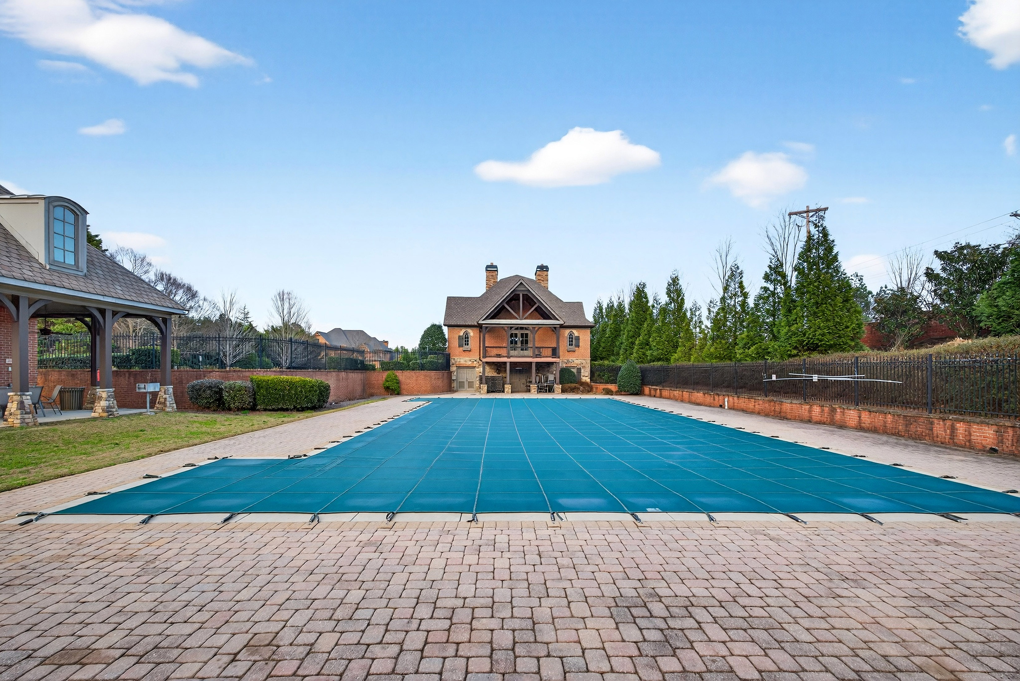  Elegant Home Offering Luxury, Functionality, and Privacy - 物件實景