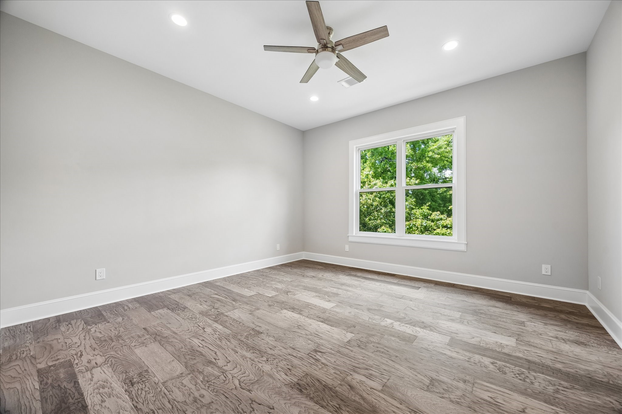  2065 Southgate Boulevard - 物件實景