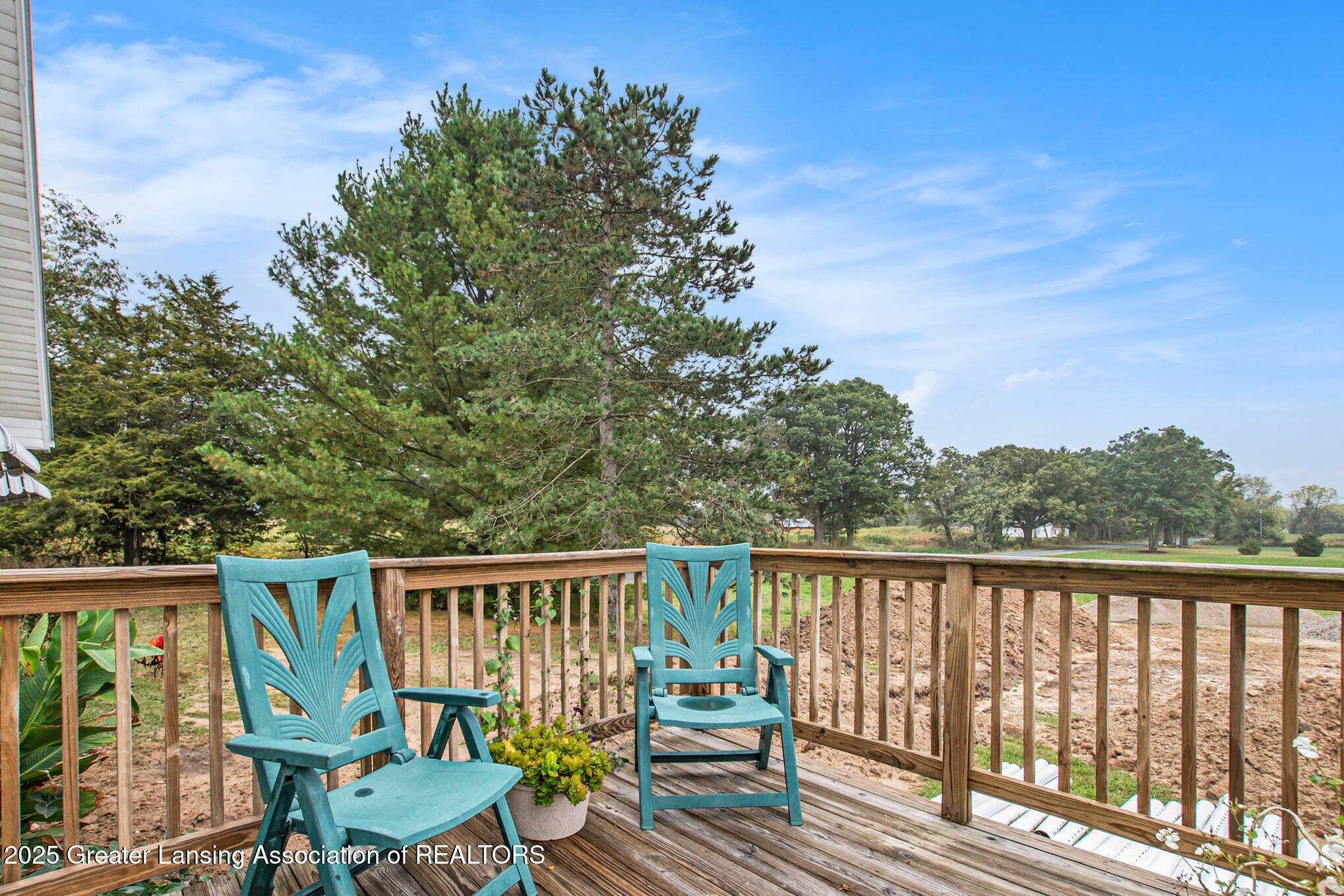 Webberville, Michigan, 48892, United States, 5 Bedrooms Bedrooms, ,2 BathroomsBathrooms,Residential,For Sale,1963155