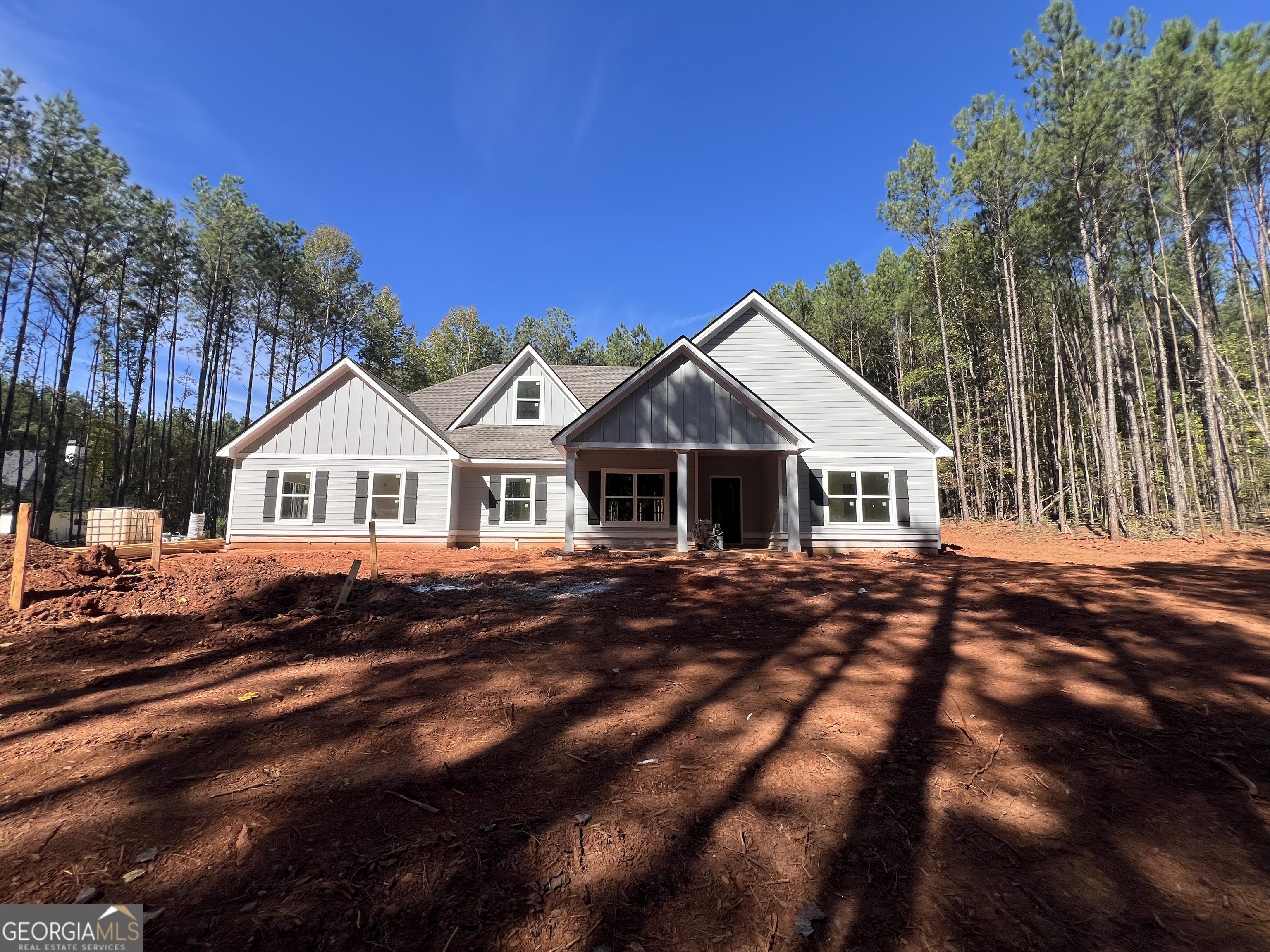 Griffin, Georgia, 30223, United States, 5 Bedrooms Bedrooms, ,4 BathroomsBathrooms,Residential,For Sale,1966245