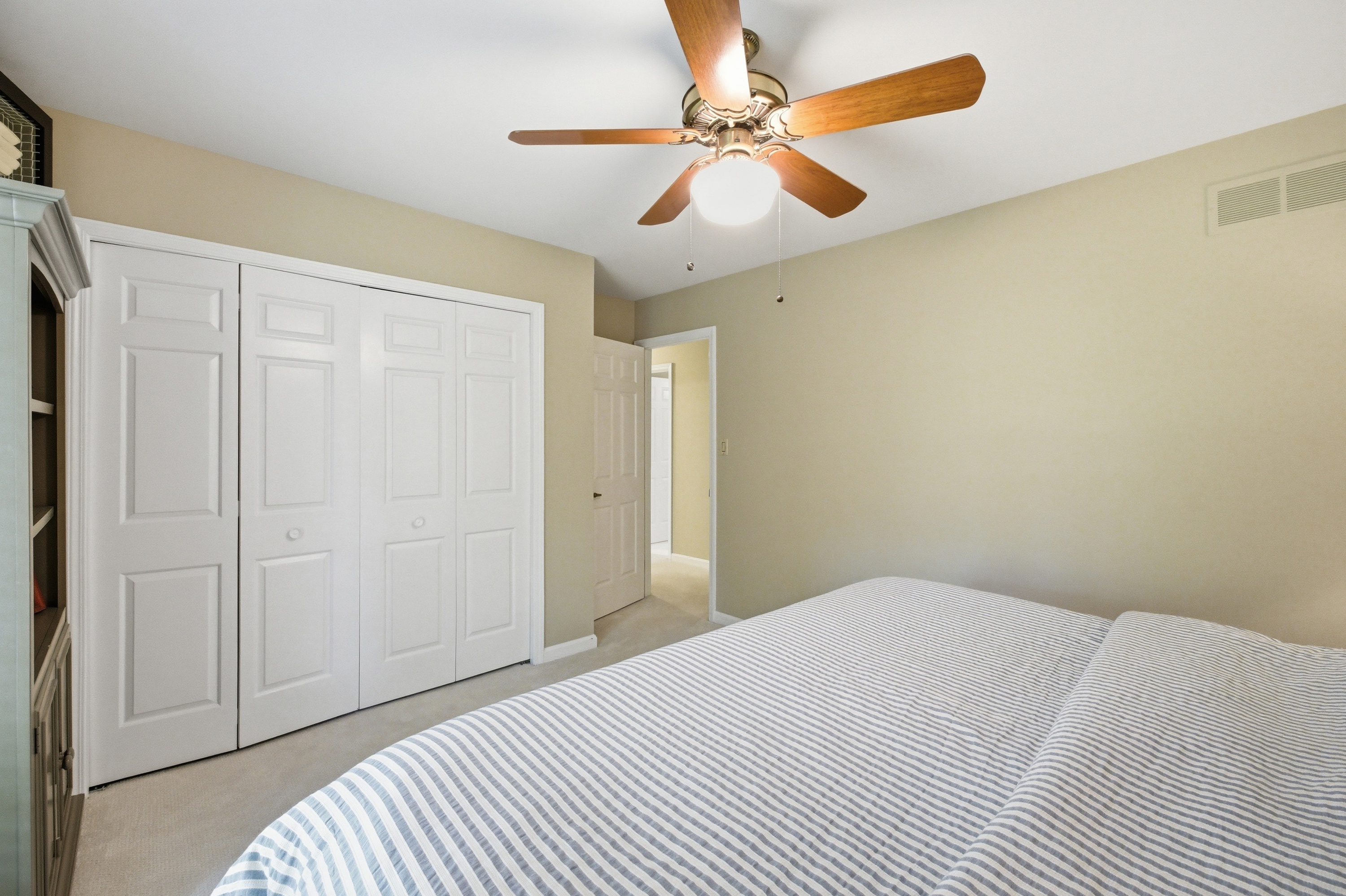  704 Evergreen Road, Anchorage, KY 40223 - 物件實景