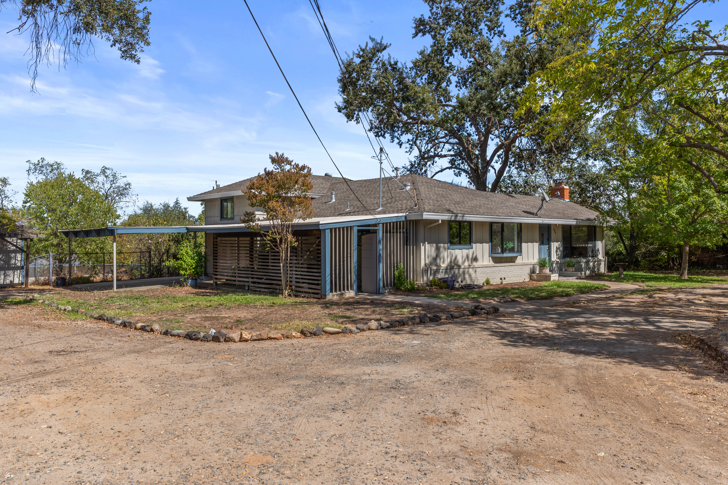  8865 Phoenix Avenue, Fair Oaks, CA 95628 - 物件實景