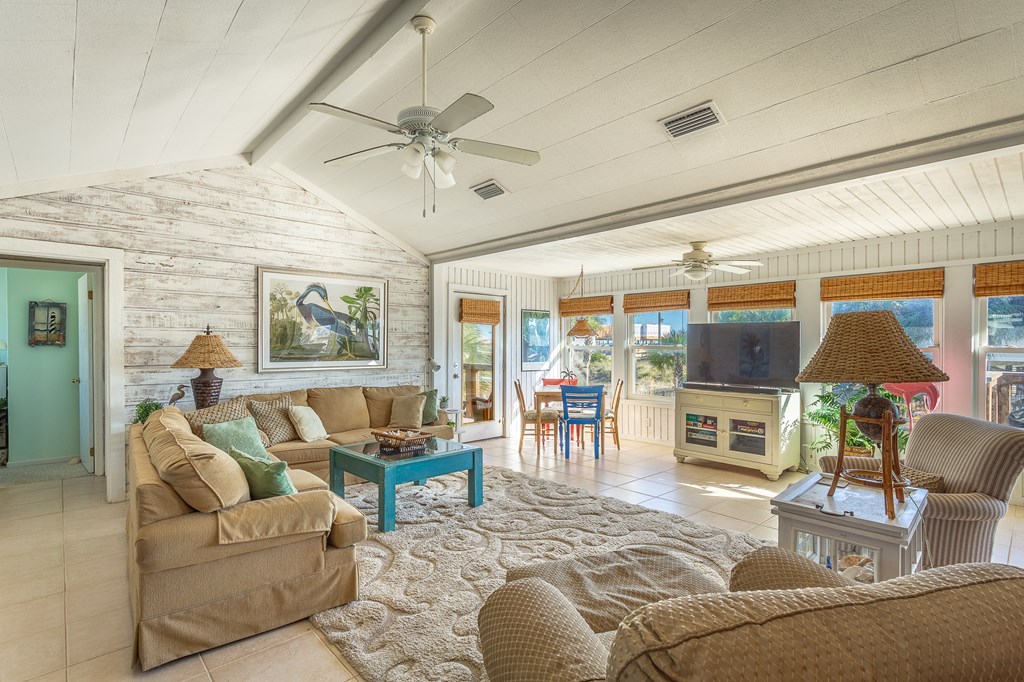 Saint George Island, Florida, 32328, United States, 4 Bedrooms Bedrooms, ,2 BathroomsBathrooms,Residential,For Sale,2005287