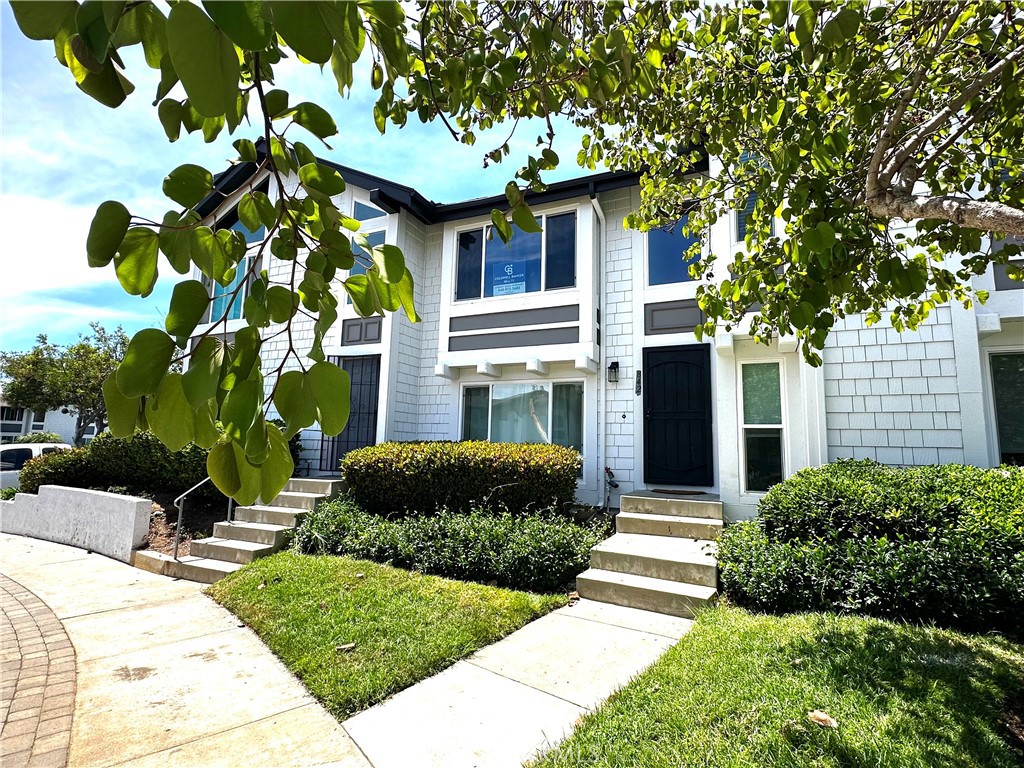 Carlsbad, California, 92011, United States, 2 Bedrooms Bedrooms, ,2 BathroomsBathrooms,Residential,For Sale,1827454