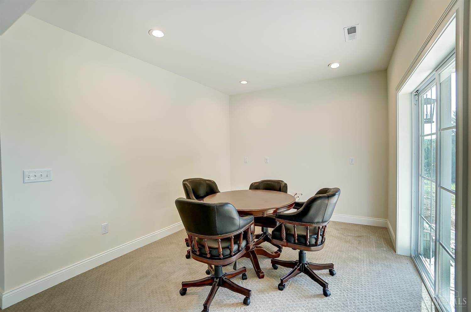 Madeira, Ohio, 45243, United States, 3 Bedrooms Bedrooms, ,3 BathroomsBathrooms,Residential,For Sale,2001703