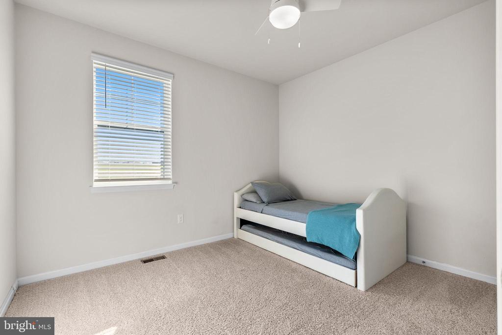 Frederick, Maryland, 21701, United States, 5 Bedrooms Bedrooms, ,4 BathroomsBathrooms,Residential,For Sale,1987107