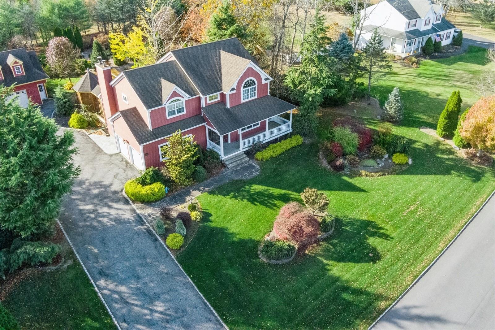 Aquebogue, New York, 11931, United States, 4 Bedrooms Bedrooms, ,3 BathroomsBathrooms,Residential,For Sale,1838532